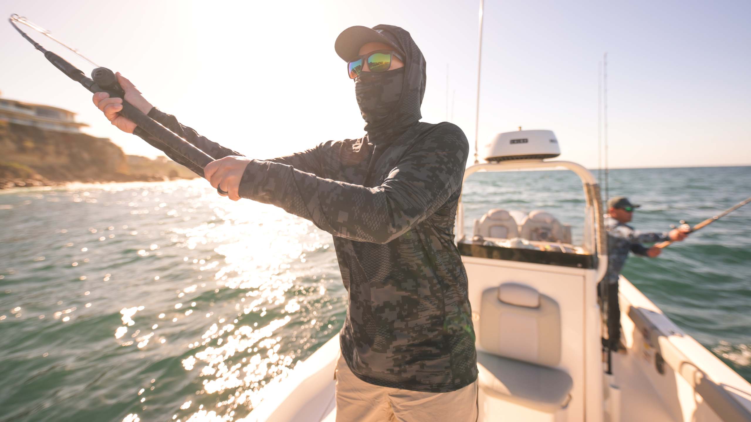 Pelagic Fishing Shirt UPF 50 Hooded Face Cover Fishing Clothes Sun